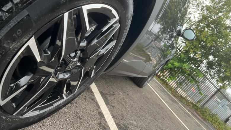 Peugeot 5008 1.2 Hybrid 136 GT 5dr e-DSC6 Petrol Estate